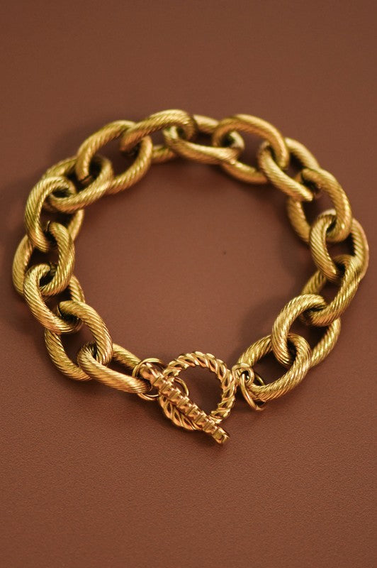 Bold Chunky Bracelet - 18k Gold Non-tarnish